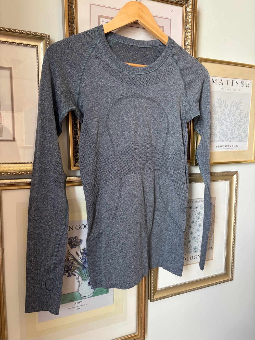 Lululemon Swiftly Tech Long Sleeve 4 - Picture 8 of 10